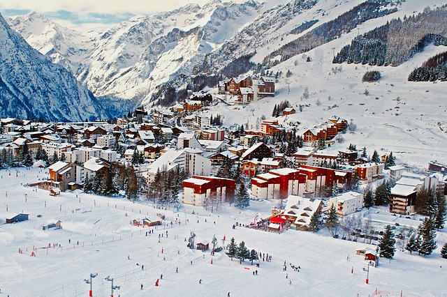 Skiing Resorts in France